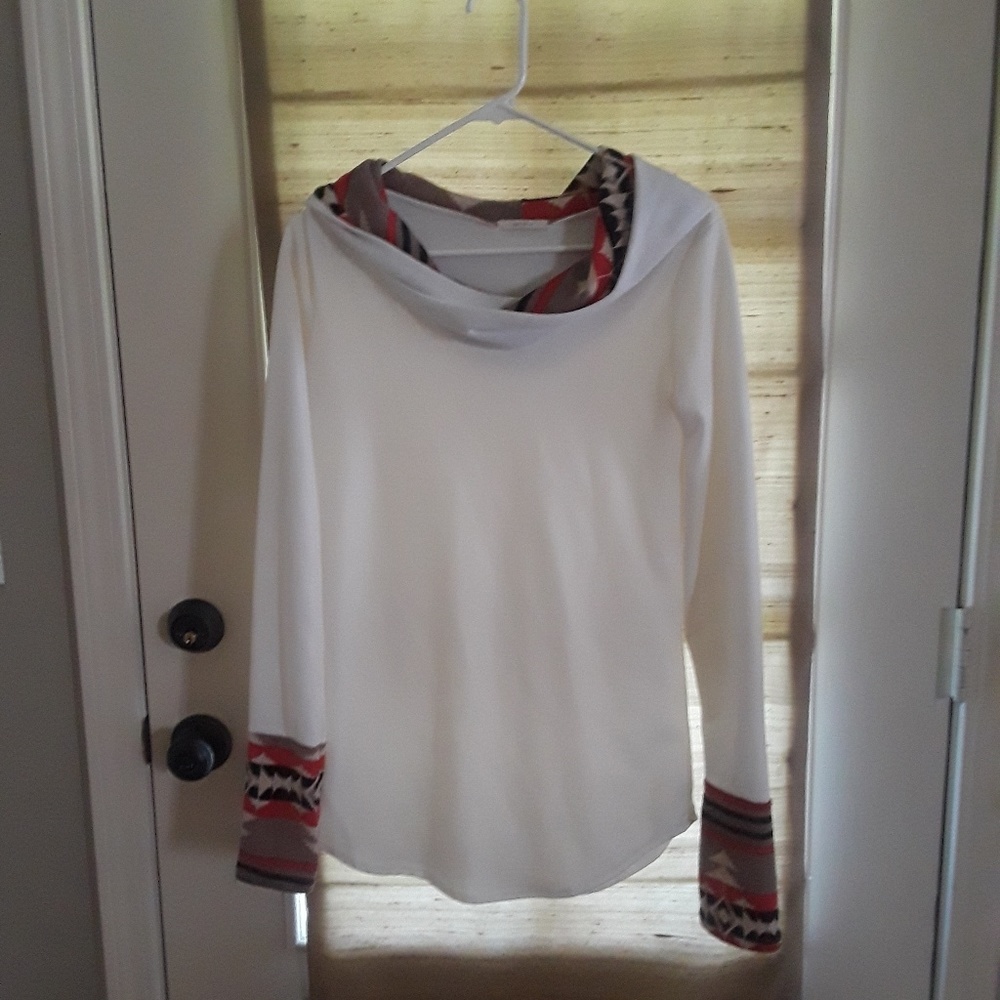 Pullover boutique sweater